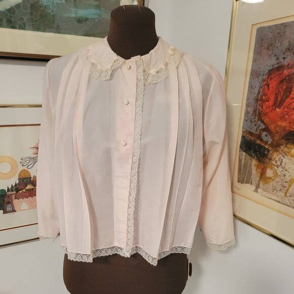 Vintage 1960's Lace Bed Jacket Size Small - Picture 1 of 4